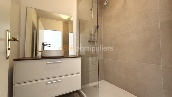 Vente
                Appartement70,36 m² - 3 Pièces -
                    LE BOUSCAT (33110)
