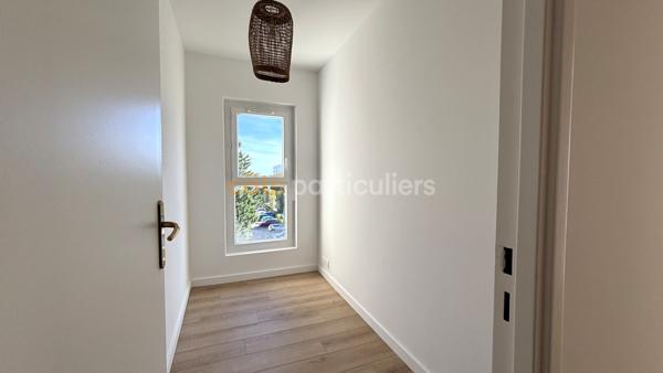 Vente
                Appartement70,36 m² - 3 Pièces -
                    LE BOUSCAT (33110)