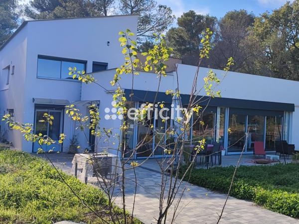 Maison 10 pièces - 285 m² Bien prestige