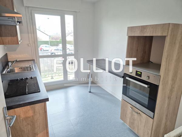 A LOUER Appartement 50000 Saint-Lô PROCHE COMMERCES 1 chambre 50 m2