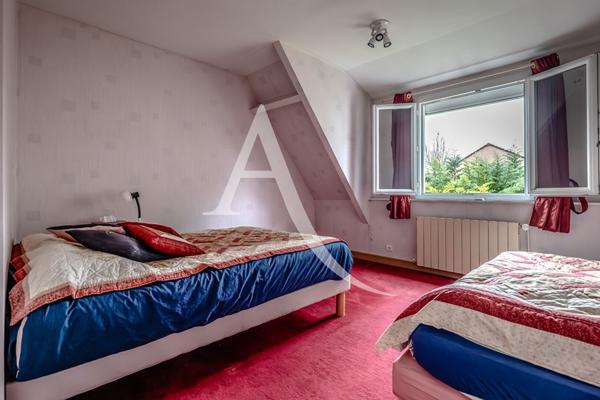 MAISON FAMILIALE sur terrain de 550 m2!!!