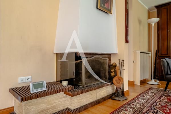 MAISON FAMILIALE sur terrain de 550 m2!!!