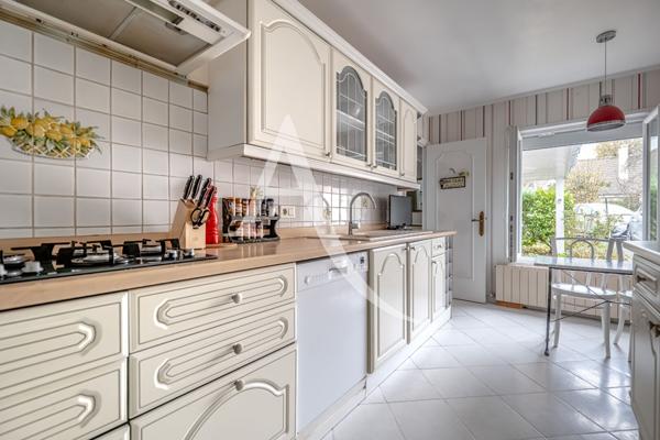 MAISON FAMILIALE sur terrain de 550 m2!!!