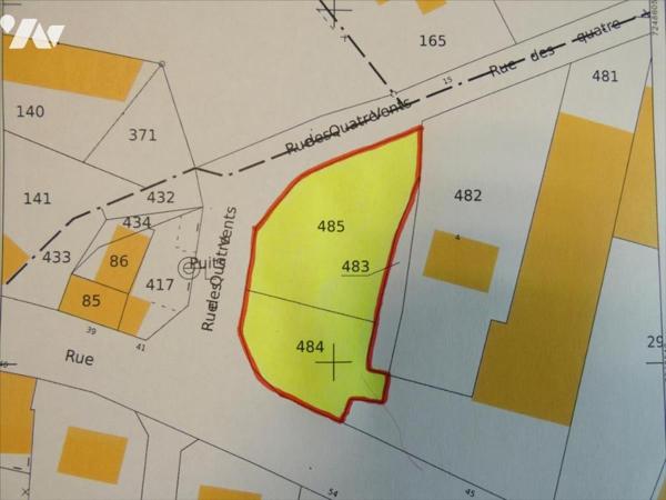 PLEYBEN- Terrain à bâtir, proche bourg