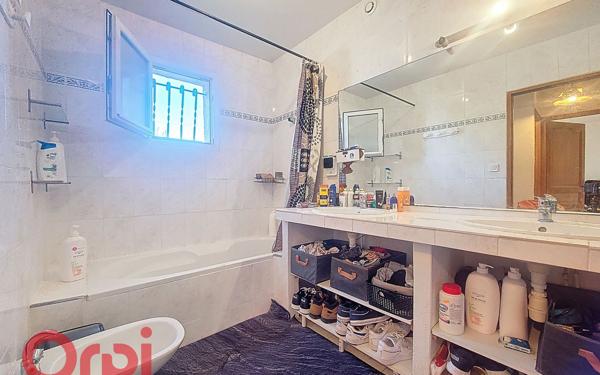 Maison à vendre    4 pièces •  Lunel