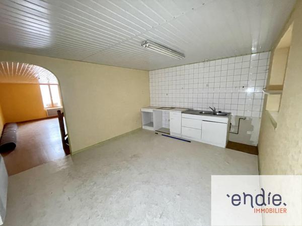 immeuble de 7 pièces de 179m² à Bourbonne Les Bains