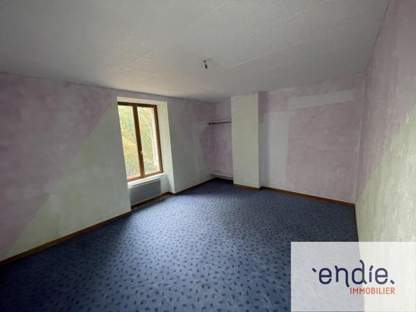 immeuble de 7 pièces de 179m² à Bourbonne Les Bains