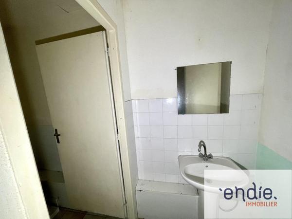 immeuble de 7 pièces de 179m² à Bourbonne Les Bains