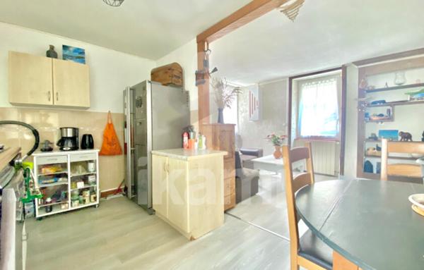 Belle maison de village au coeur d'Anneyron