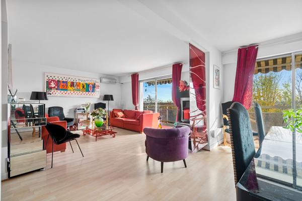Splendide appartement 5 pièces à vendre au coeur du quartier prisé Saint-Wandrille, LE PECQ 530 000 € **  - Référence  18328