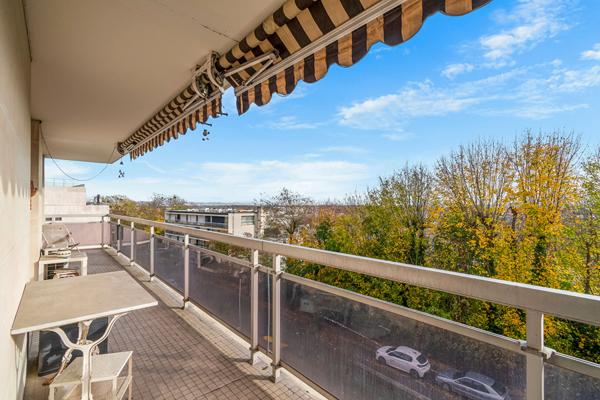 Splendide appartement 5 pièces à vendre au coeur du quartier prisé Saint-Wandrille, LE PECQ 530 000 € **  - Référence  18328