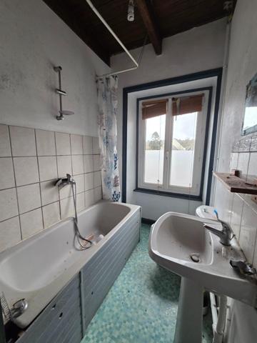 Maison à BELLE-ISLE-EN-TERRE, 22810 - 4 pièces 80m²