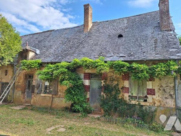 Maison à vendre MENETOU SALON (CHER), Une maison de 1982 comprenant au rez-de-chaussée une entr...