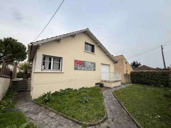 Local professionnel Esbly 190 m²