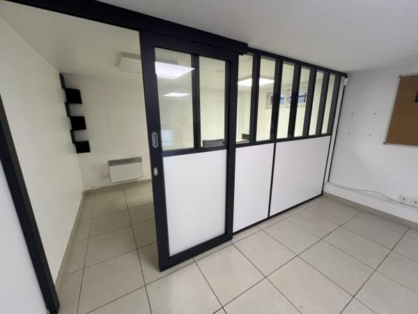 Local professionnel Esbly 190 m²