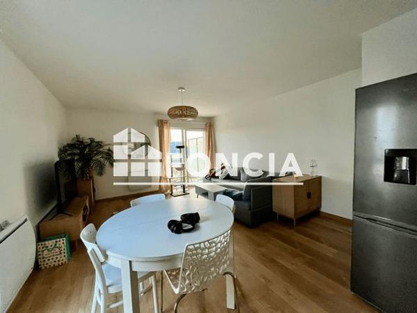 Location Appartement 3 pièces 62.13 m² - 10 RUE JULES FERRY Lannilis 29870