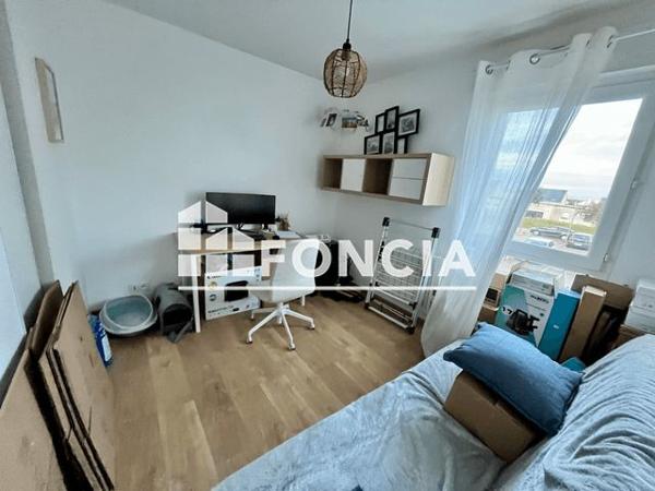 Location Appartement 3 pièces 62.13 m² - 10 RUE JULES FERRY Lannilis 29870