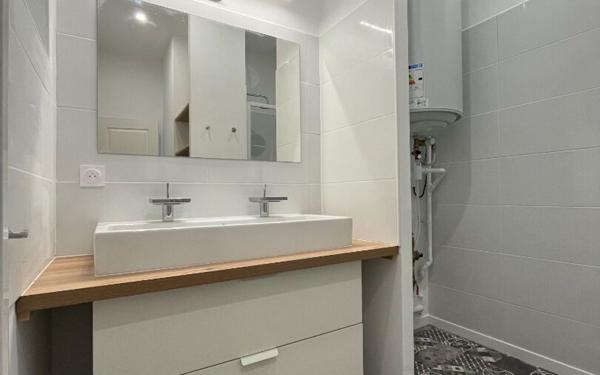 Appartement à louer    3 pièces •  Plaisance