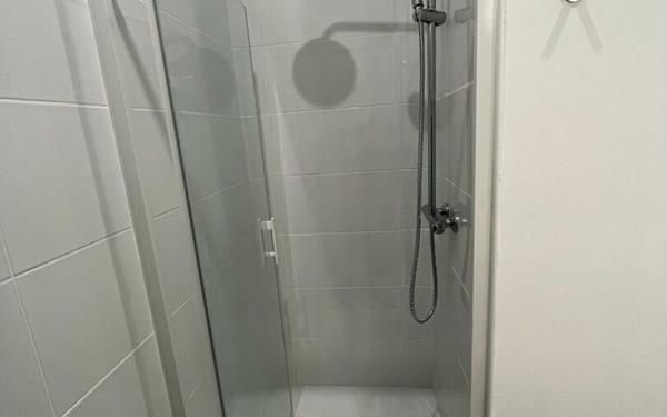 Appartement à louer    3 pièces •  Plaisance