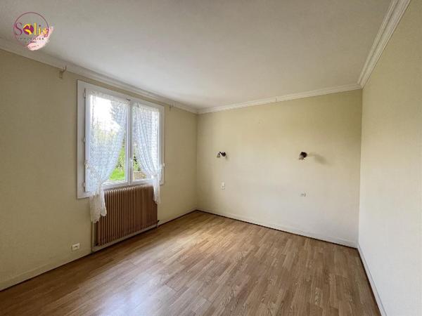 Plain pied 3 chambres - jardin - garage !!! Venez ...