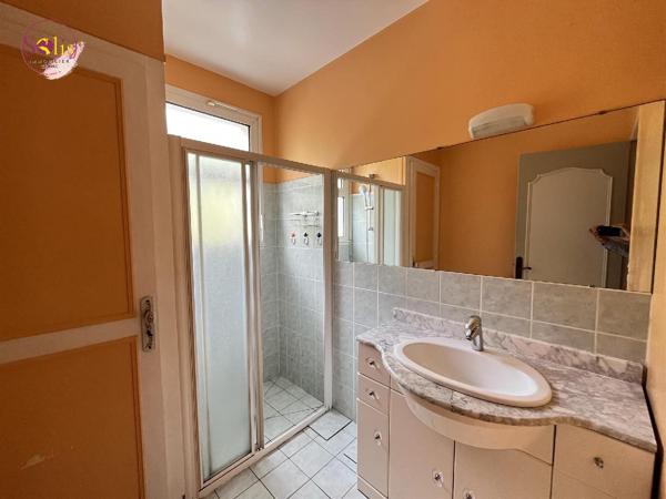Plain pied 3 chambres - jardin - garage !!! Venez ...