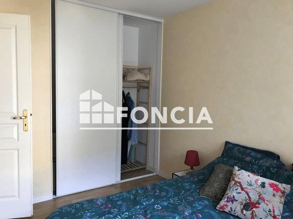 Location Appartement 2 pièces 37.7 m² - 22-24 RUE BOURG LES BOURGS Quimper 29000