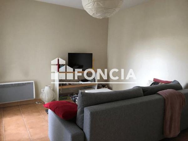 Location Appartement 2 pièces 37.7 m² - 22-24 RUE BOURG LES BOURGS Quimper 29000