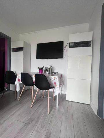 APPAREMMENT F4/F3 MONTREUIL (L11)