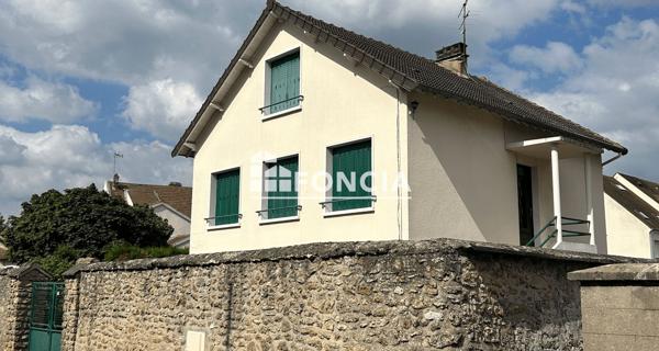 À vendre Maison 5 pièces 88 m² - Le Coudray-montceaux 91830