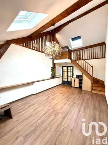Maison 4 pièces de 135 m² à Reignier-Ésery (74930)
