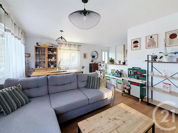 Maison à vendre  4 pièces - 94 m 2   CHARTRES  - 28