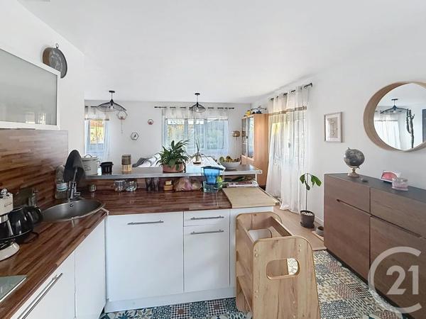 Maison à vendre  4 pièces - 94 m 2   CHARTRES  - 28
