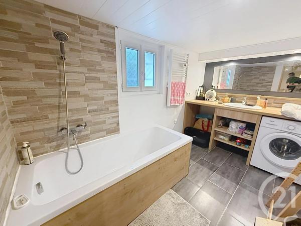 Maison à vendre  4 pièces - 94 m 2   CHARTRES  - 28
