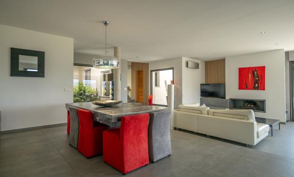 Vente Villa de luxe Zonza 7 Pièces 300 m²
