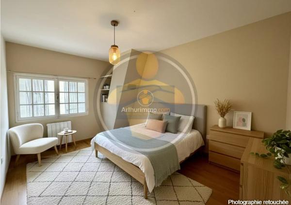 Vente                                                      Maison
                        
                     5 pièces                      118 m2                     à Coulommiers