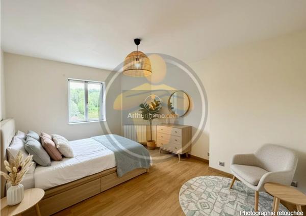 Vente                                                      Maison
                        
                     5 pièces                      118 m2                     à Coulommiers