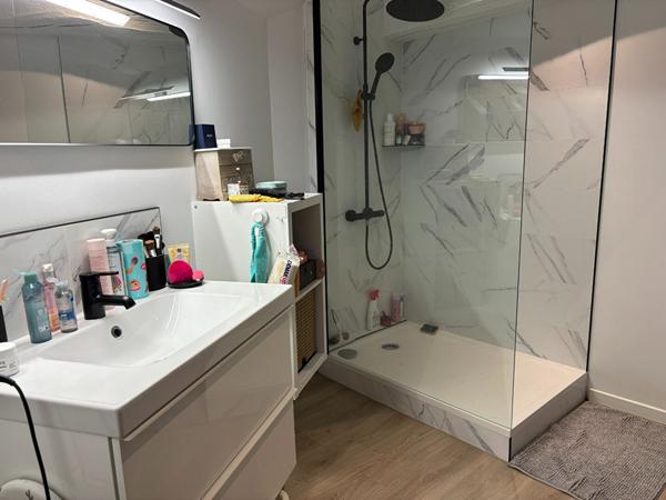 Location appartement près de DOLE - 2 pièce(s) - 30 m² - 620 €/mois