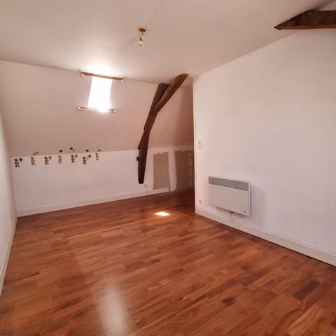 Maison cœur de ville avec garage !