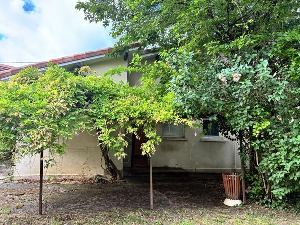 MAISON AVEC GARAGE ET JARDIN