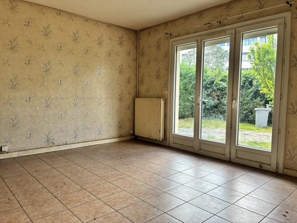 MAISON AVEC GARAGE ET JARDIN