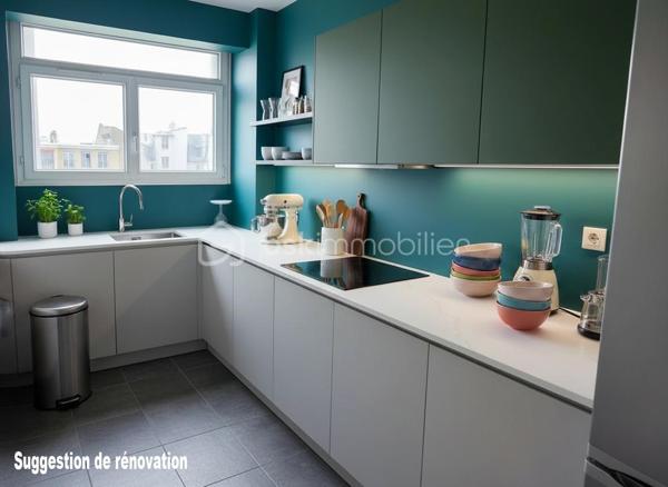 Au 6e et dernier étage avec ascenseur d’un immeuble en pierre de taille de la fin des années 50, possibilité rare d’acquérir deux appartements mitoyens afin de créer un vaste appartement familial d’environ 104 m². Anciennement réunis et exploités comme un seul logement, les deux biens ont été redivisés pour la vente. Leur configuration permet aujourd’hui de retrouver facilement un grand espace de vie familial bénéficiant d’une double exposition nord-est / sud-ouest, d’une belle luminosité, d’une agréable circulation traversante avec une véritable sensation d’espace grâce à son étage élevé et à l’absence de vis-à-vis direct.
Les appartements étant également proposés séparément, cette opportunité reste par nature temporaire.

Côté sud-ouest / côté cour, les pièces offrent une vue particulièrement dégagée jusqu’à la Tour Eiffel et La Défense. Côté nord-est / côté rue, la vue est également dégagée, l’appartement est calme sur ses 2 facades (rue peu passante) dans un environnement résidentiel recherché.

La configuration actuelle permet d’envisager :
• un double séjour : salon d’un côté, salle à manger de l’autre avec balcon de chaque côté.
• 4 chambres indépendantes desservies deux par deux par un couloir (possibilité 3 chambres + bureau ou 3 chambres dont une grande suite parentale avec SdB attenante )
• 2 salles de bains.
• 2 WC indépendants.
• une cuisine indépendante.
• une buanderie / dressing.
• de nombreux rangements et placards.

Des travaux de rénovation sont à prévoir afin de moderniser l’ensemble, mais les fondamentaux sont particulièrement recherchés : dernier étage avec ascenseur, appartement traversant, luminosité, extérieurs, vues dégagées et fort potentiel de valorisation. Les parquets existants pourront notamment être conservés et mis en valeur.
Des suggestions de rénovation virtuelle permettent de mieux se projeter dans les espaces et les possibilités d’aménagement.
Chauffage central et eau chaude collectifs inclus dans les charges.
Deux caves et un parking complètent l’ensemble.

Situé rue du Révérend Père Christian Gilbert, à proximité immédiate du carrefour des Bourguignons, l’ensemble bénéficie d’un environnement vivant et résidentiel apprécié pour sa qualité de vie, ses commerces, ses transports et ses écoles (maternelle et élémentaire à 2’, collège - sectorisation Truffaut - à 10’).

Métro Les Agnettes (ligne 13) à environ 500 m, gare de Bois-Colombes permettant de rejoindre Saint-Lazare rapidement, accès facilité à La Défense via le bus 178.