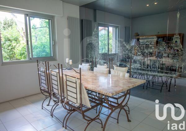 Maison 8 pièces de 189 m² à Saint-Maur-des-Fossés (94100)