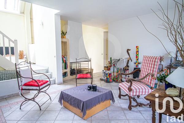 Maison 8 pièces de 189 m² à Saint-Maur-des-Fossés (94100)