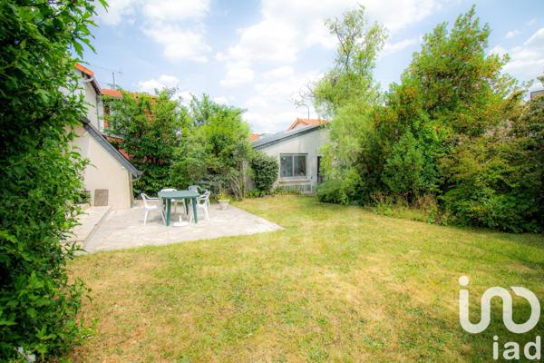 Maison 8 pièces de 189 m² à Saint-Maur-des-Fossés (94100)