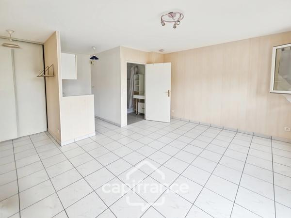 En plein cœur de Villenoy – Studio en rez-de-jardin avec stationnement
