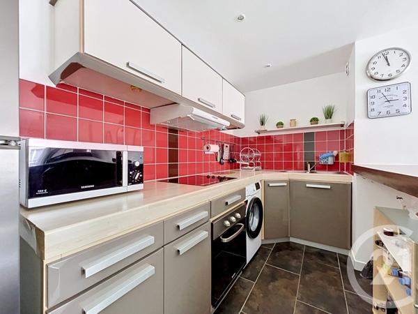 Appartement F2 à vendre  2 pièces - 56,45 m 2   PARIS  - 75020