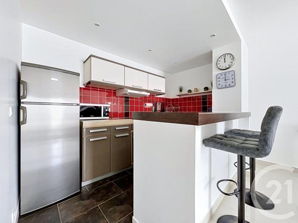 Appartement F2 à vendre  2 pièces - 56,45 m 2   PARIS  - 75020