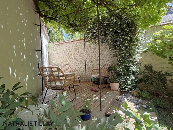 A vendre ORLEANS Dunois, maison bourgeoise avec jardin