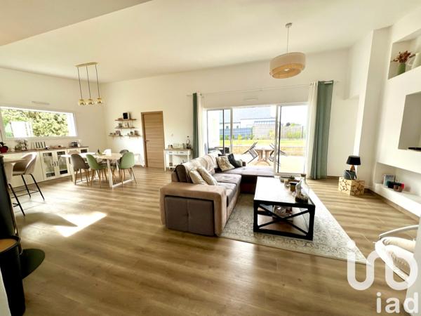 House for sale 5 rooms 128 m² Plouguiel