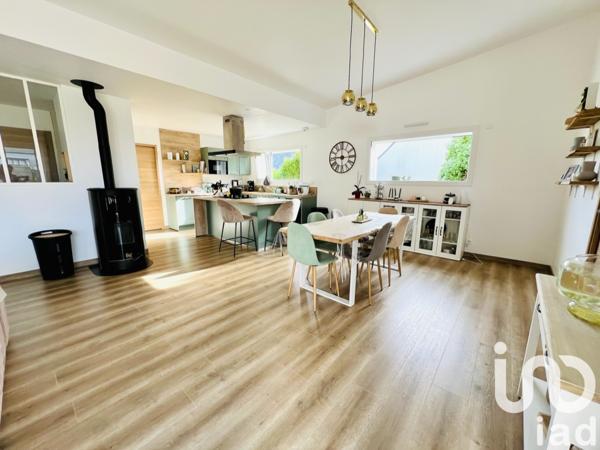 House for sale 5 rooms 128 m² Plouguiel